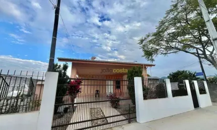 Casa unifamiliar com 3 dormitórios à venda, 180 m² - São Sebastião - Palhoça/SC