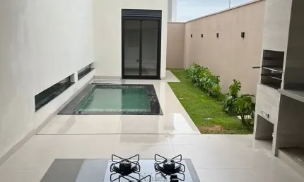 Casa em condomínio fechado com 3 quartos à venda na Avenida Manuel Lucio, 355, Grand Ville, Uberlândia