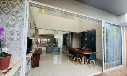 Casa em condomínio fechado com 3 quartos à venda na Avenida dos Jardins, 250, Nova Uberlândia, Uberlândia
