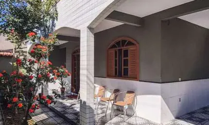 Casa à venda no bairro Santos Dumont - Vila Velha/ES