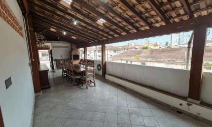 Casa Sobreposta Alta em Santos ? Conforto e Lazer no Bairro Aparecida!