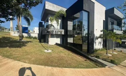 Sobrado com 3 dormitórios à venda, 270 m² por R$ 2.200.000 - Condomínio Campos do Conde - Sorocaba/SP