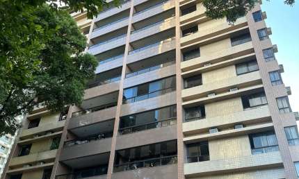 Lindo apartamento de 3 quartos sendo 1 suite no espinheiro PE