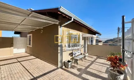 Casa à venda no bairro Caio Junqueira - Poços de Caldas/MG