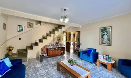 Casa à venda no bairro Jardim Cascatinha - Poços de Caldas/MG