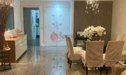Apartamento no Jardim Anália Franco, próximo rua Emília Marengo