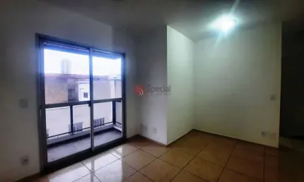 Apartamento de 2 dorms. à venda na mooca, vago, próximo rua natal.