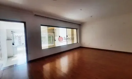 Sobrado na Vila Formosa próximo ao futuro  Metrô Analia Franco, imóvel vago.