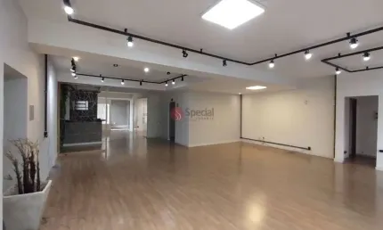 Prédio comercial no Tatuapé 666,45 m², 2 andares + Loja no Térreo, salas, ótimo para a sua empresa.