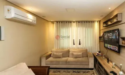 Sobrado residencial à venda com 4 quartos, Vila Carrão.