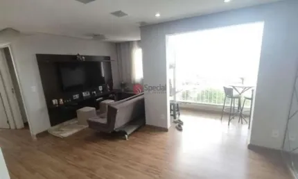 Apartamento com  2 dormitórios, 1 vaga, piscina, salão de festas, ótima localização.