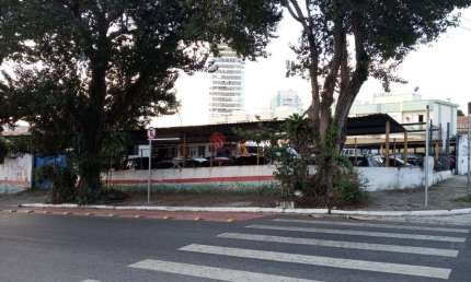 Terreno de esquina na Vila Matilde a 500 metros do Metrô.