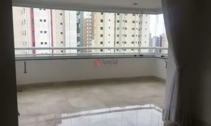 Apartamento no Anália Franco, 3 suítes, 4 vagas e depósito .
