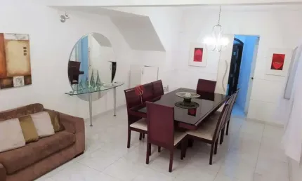 Excelente sobrado miolo do tatuapé com 3 quartos, 1 suíte e 6 vagas