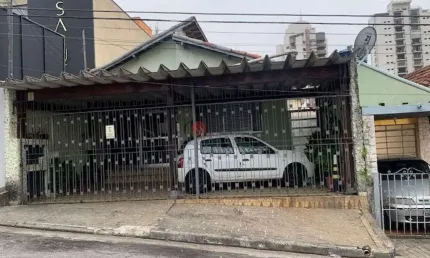 Terreno com 2 casas no  tatuapé, em  ótima localização próximo a rua emilia marengo.