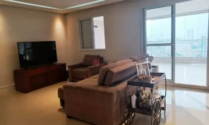 Apartamento na Vila Formosa  próximo ao Shopping Anália Franco.