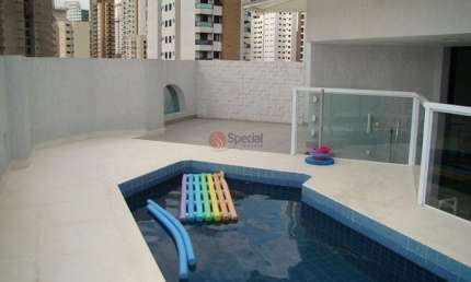 Cobertura  à venda, 208 m2,  3 quartos, 1 suíte, piscina e churrasqueira  e 3 vagas