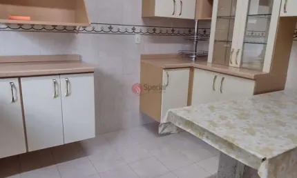 Sobrado na Vila Ema, com 4 quartos, 2 suítes e 5 vagas