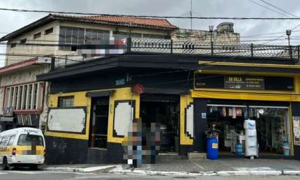 Salão comercial muito bem localizado na Vila Matilde.