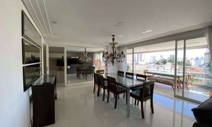 Apartamento de Alto Padrão à Venda: Seu Novo Lar Espetacular!