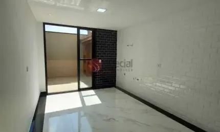 Sobrado à venda Vila Granada com 3 suítes, 2 vagas, novo.