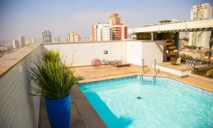 Cobertura finamente decorada de 271 m², com 3 dormitórios ,sendo 2 suítes, 3 vagas