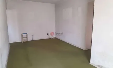 Apartamento à venda no Tatuapé com 2 quartos, 1 vaga, 2 banheiros.
