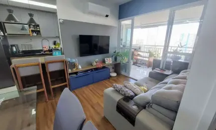 Apartamento à venda de 60m² com varanda gourmet, 2 dormitórios e 1 vaga na vila ema