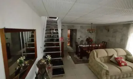 Casa com 3 quartos à venda na Rua Carolina Pavone, 79, Penha, São Paulo