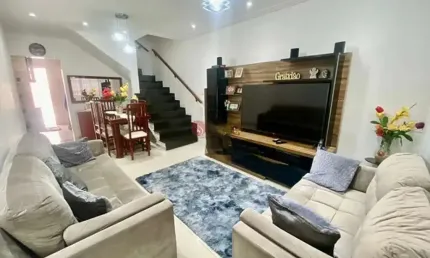 Casa com 2 quartos à venda na Rua Bento Quirino, 195, Vila Talarico, São Paulo