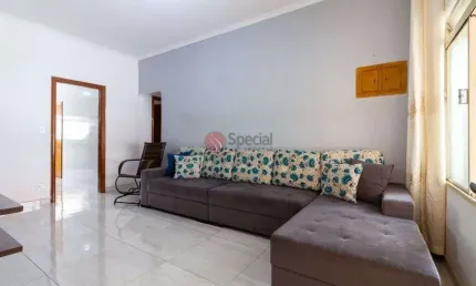 Casa térrea a venda a 300 metros do Metrô Vila Prudente