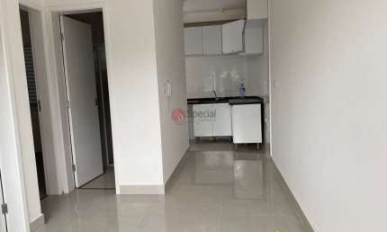 Apartamento na Vila Matilde com 2 dormitórios de 37 metros.