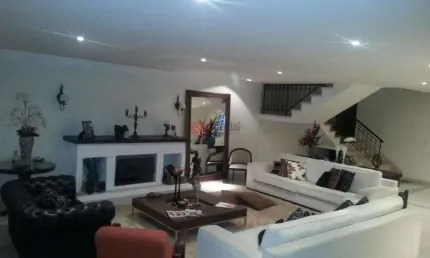 Casa com 3 quartos à venda na Rua Pretória, 54, Jardim Têxtil, São Paulo