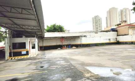 Terreno no Belenzinho, com 1.102 metros, testada 35,53, próximo do Metrô Belém e Radial Leste.