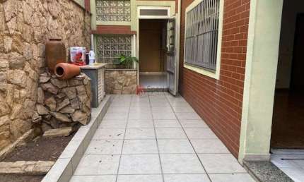 Sobrado Comercial na Vila Carrão com 9 salas e 2 vagas de garagem.