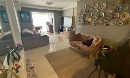 Apartamento com 3 dormitórios, 2 vagas de garagem e varanda gourmet  na Mooca.