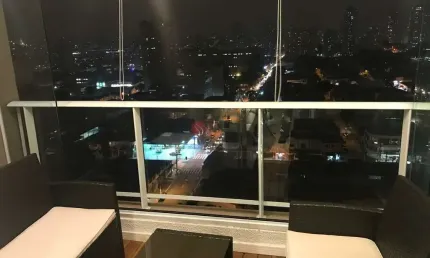 Studio para compra no anália franco decorado, 1 banheiro, 1 vaga, sacada e lazer completo.