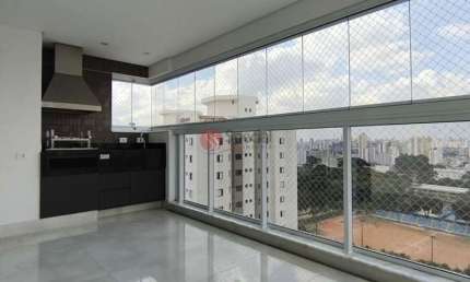 Apartamento no Tatuapé com 2 quartos, 1 suíte e 2 vagas de garagem.