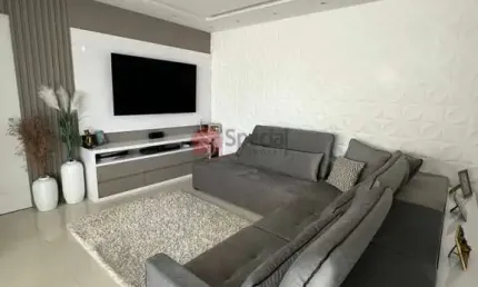 Apartamento à venda em rua nobre da moóca com 108 metros.