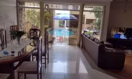 Sobrado para compra ou locação na Vila Carrão com 440 metros.