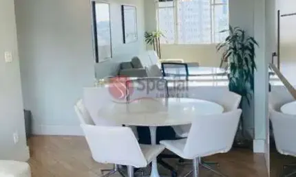 Apartamento no Brás com vaga de garagem.  Próximo ao Centro.