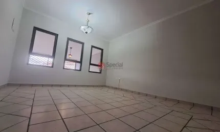 Sobrado com 3 quartos à venda ou locação na Vila Formosa, 185 metros.