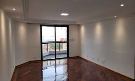 Apartamento no Tatuapé com 3 dormitórios, 2 vagas fixas, próximo ao Metrô Tatuapé e Carrão.