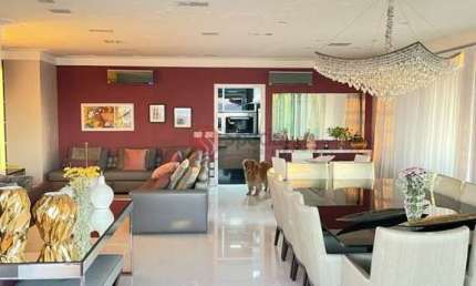 Apartamento no Anália Franco de 335 metros de alto padrão.