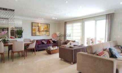 Apartamento no Tatuapé porteira fechada, 3 quartos sendo 3 suítes 160 m².