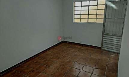 Casa com 2 quartos para alugar na Rua Ângelo Pavan, 30, Vila Carrão, São Paulo