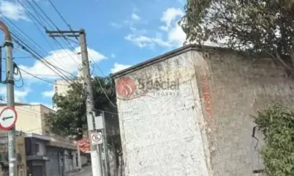 Terreno para venda ou locação de esquina na Mooca.  Excelente localização.