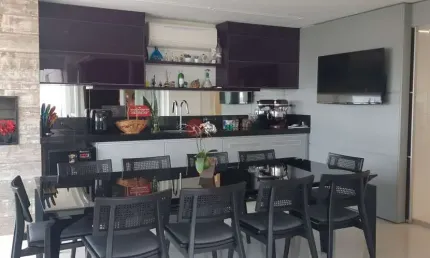 Apartamento no Tatuapé maravilhoso com varanda gourmet.