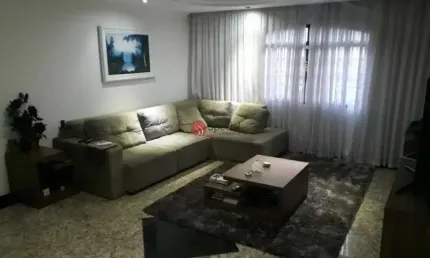 Sobrado com 3 suítes e 6 vagas à venda, 248m² na vila guilhermina.