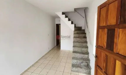 Sobrado com 3 quartos e 2 vagas para venda  na vila formosa